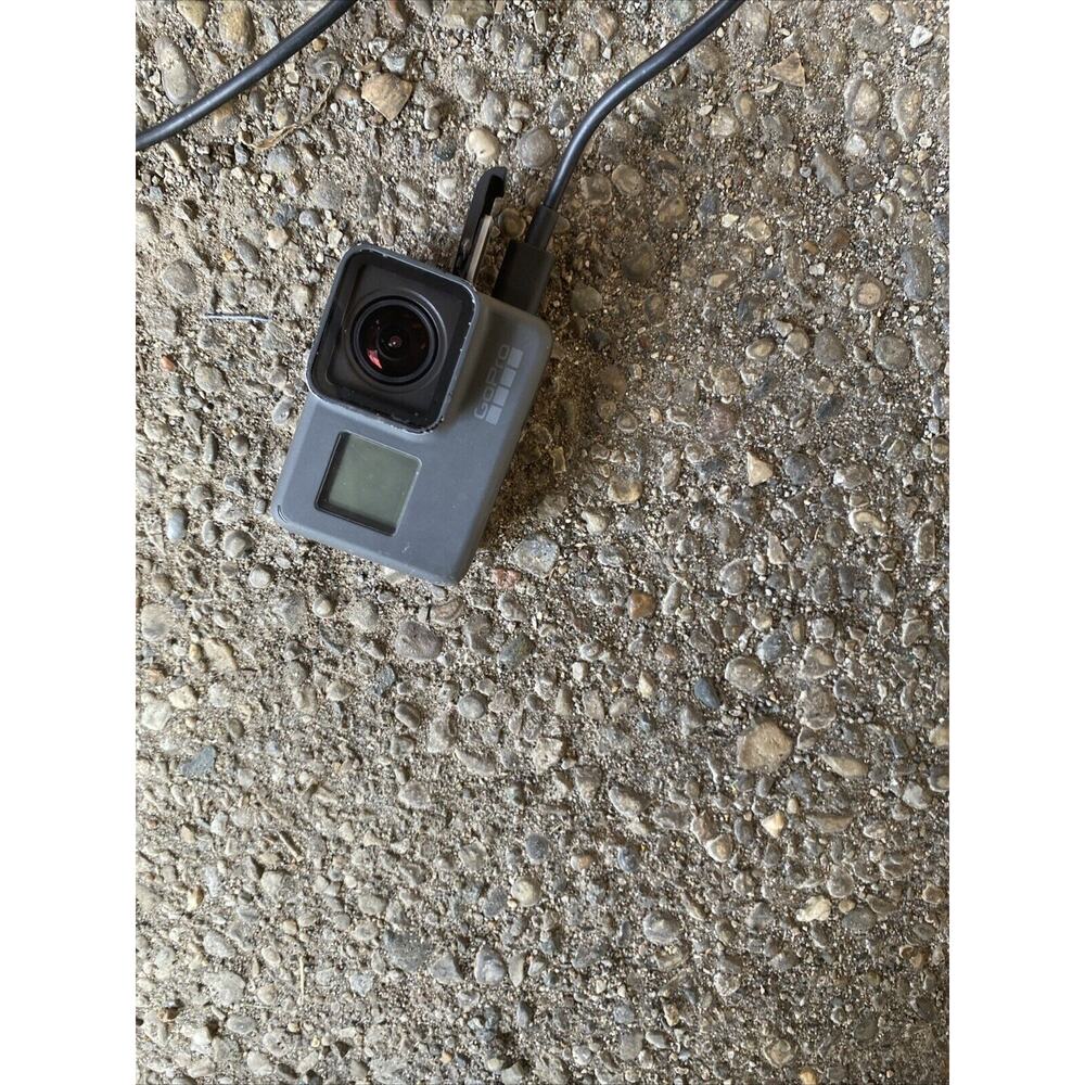 GoPro Hero 5 Action Camera For Parts - Picture 2 of 5